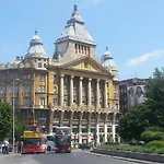 Basilica Apartament *